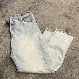 UNWORN GAP GIRLFRIEND JEANS (6/28)
